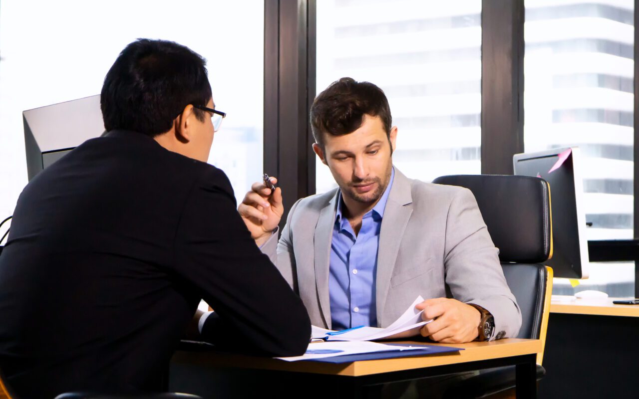 How to Evaluate Oracle DBA Service Providers: Top 8 Factors to Check